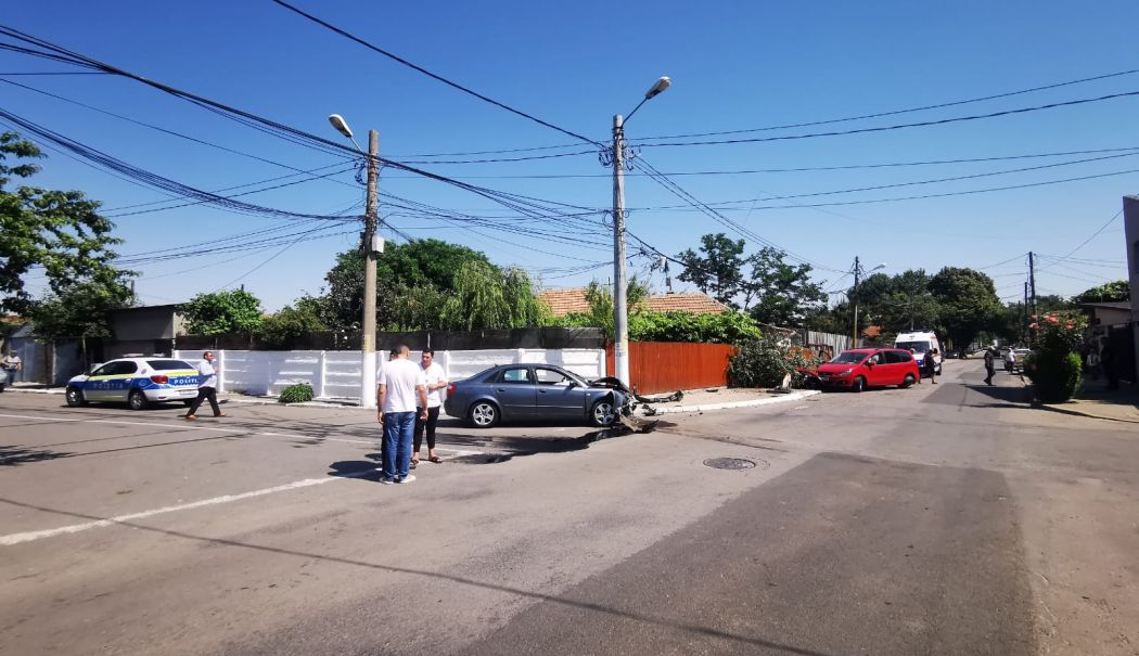 Accident rutier într-o intersecție din municipiul Constanța - x-accident-intersectie-2-1718872869.jpeg