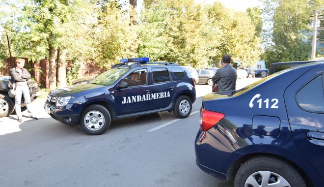 Alcool şi droguri la Constanţa, în Portul Tomis! Au intervenit jandarmii! - x-alcool-si-droguri-1706871874.JPG