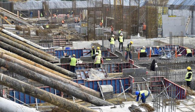 Peste 87.0000 de persoane cu vârsta peste 45 de ani încadrate în muncă, în anul 2023 - x-angajari-1706784115.jpg
