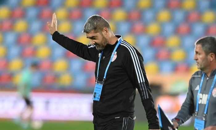 FC Botoșani l-a pus pe liber pe antrenorul Liviu Ciobotariu. Iată cine ar putea prelua echipa!