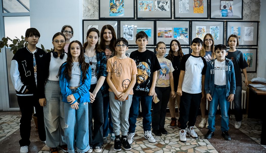 Elevii de la Colegiul de Artă şi-au expus lucrările pe holul instituţiei - x-arte--1712300713.jpg