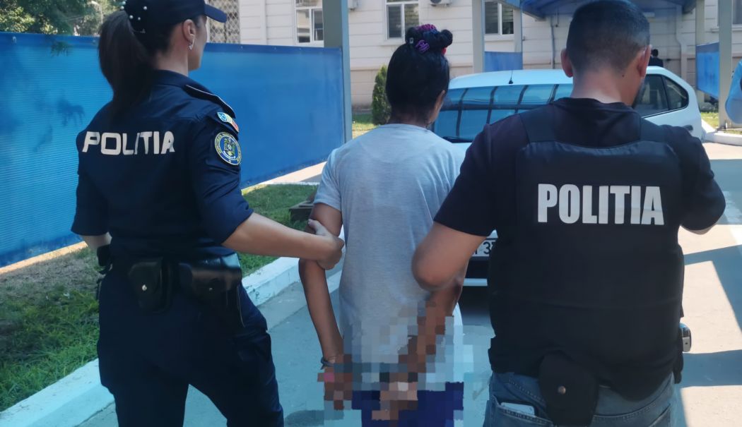 Atac pe strada Topolog. O femeie a fost înjunghiată în urma unui conflict - x-atac-topolog-1723559469.jpg