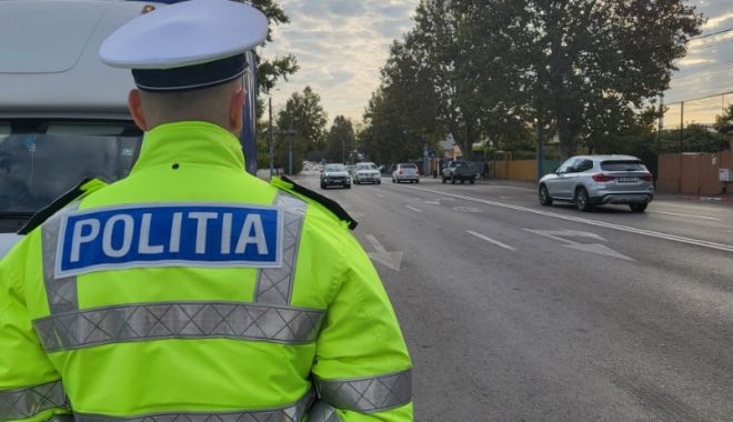 Beţi, fără permis, implicaţi în accidente. Şoferi traşi pe dreapta şi sancţionaţi de poliţişti