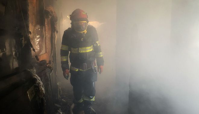 Pompierii au demarat o anchetă după ce o femeie a murit carbonizată, într-un incendiu din Negru Vodă - x-carbonizata2-1679650762.jpg