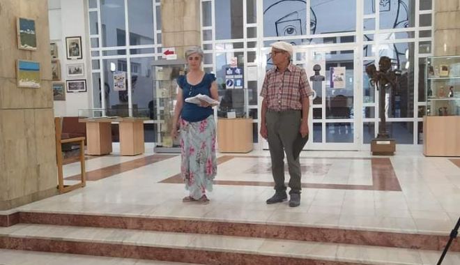 Vernisaj al ”amforiștilor” la Biblioteca Județeană. ”Emoții vizuale” reunește 35 de lucrări - x-careul-amfora-1693816477.jpg