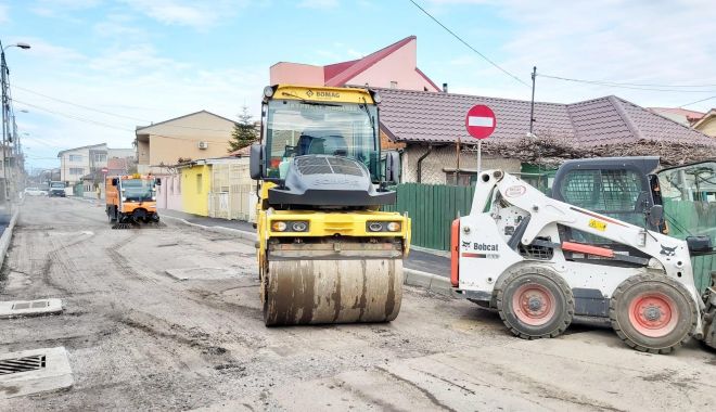 Atenție, șoferi! Se execută lucrări de asfaltare pe strada Barbu Ștefănescu Delavrancea