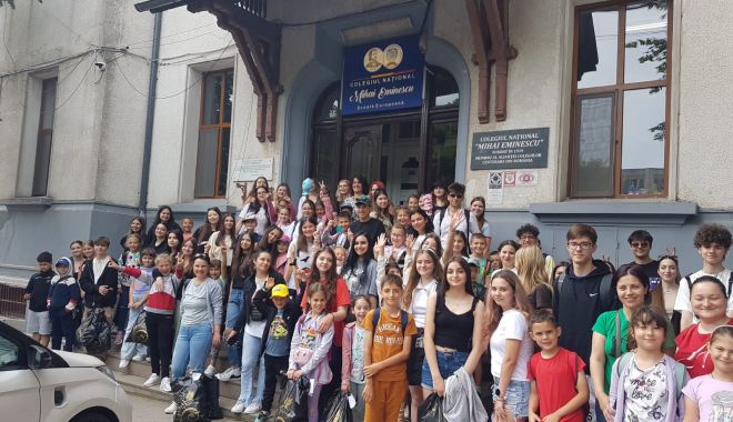 Experiența de a fi ”părinte pentru o zi”, din altruism pentru copiii din Centrul de zi Isaccea - x-colegiul-eminescu-1686736750.jpg