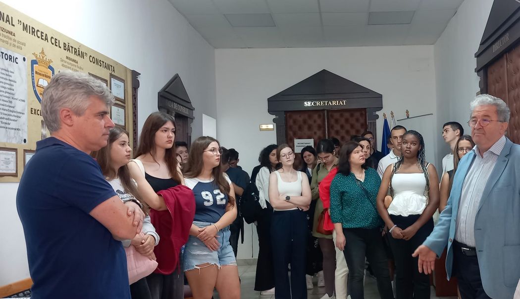 Oaspeți din Germania și Ucraina, la Colegiul „Mircea cel Bătrân” din Constanța - x-colegiul-mircea-1727692959.jpg