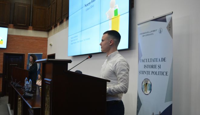 Un elev al Colegiului ”Mihai Eminescu” a câștigat Concursul de discursuri publice ”Puterea Cuvintelor” - x-concurs-discursuri-1711526487.jpg