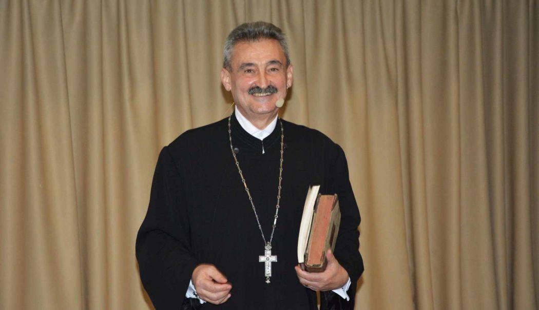 Părintele Marius Moşteanu va susţine o nouă conferinţă la Biblioteca Judeţeană - x-conferinta-1735899072.jpg