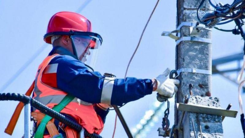 Zeci de străzi din municipiul şi judeţul Constanţa, afectate luni de lipsa curentului electric - x-curent-1729416615.jpg