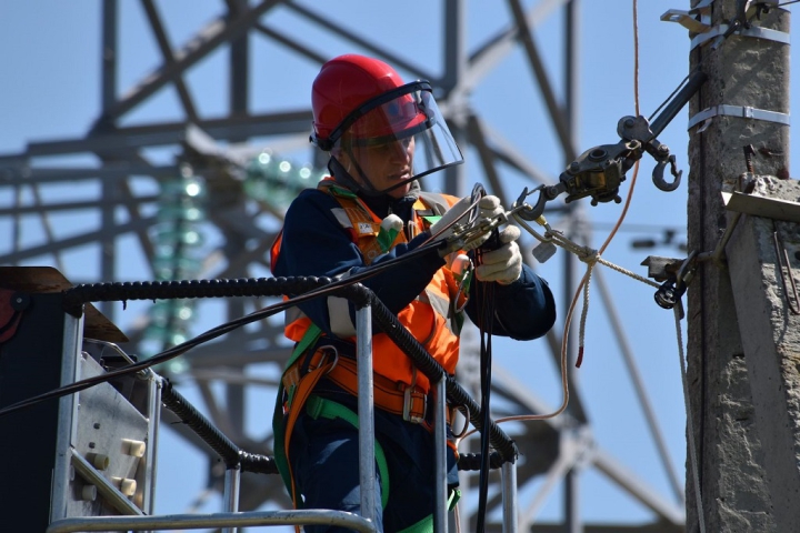 Noi întreruperi de curent electric, la sfârşit de săptămână, în judeţul Constanţa - x-curent-1743081243.jpg