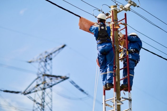 Municipiul Constanţa şi încă două localităţi, afectate luni, de lipsa curentului electric - x-curent-1747563170.jpeg