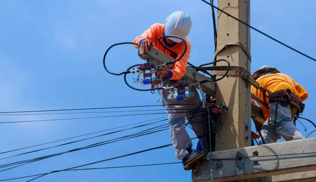 Noi opriri de curent programate pentru modernizarea rețelei electrice - x-curent-1766317220.webp