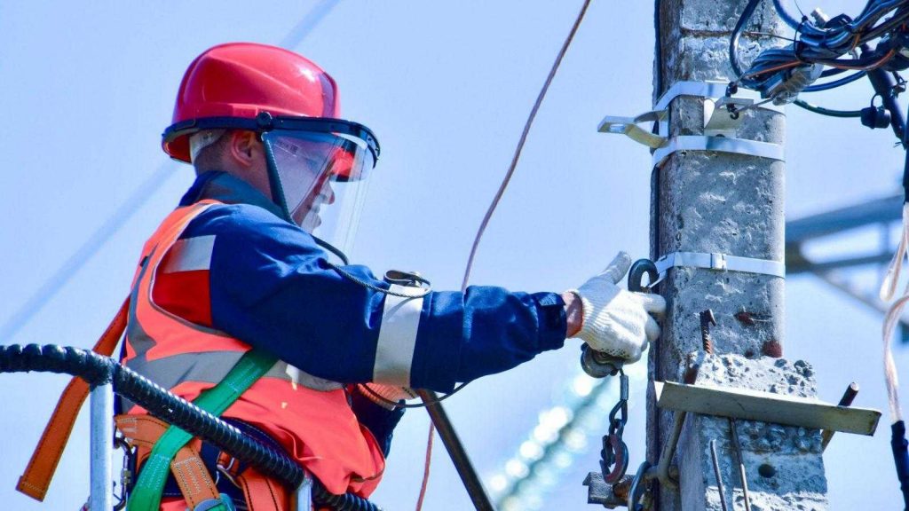 Opriri temporare de energie. Când și unde rămâneți fără curent - x-curent-1773139943.webp