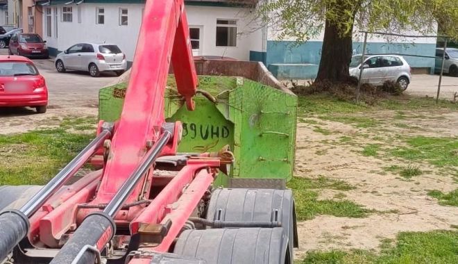 Nu abandonați deșeurile voluminoase pe stradă! Riscați să fiți amendați - x-deseuri-1681212752.jpg
