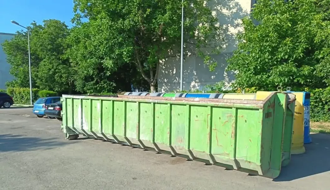Containere speciale pentru deșeuri voluminoase în două cartiere constănțene - x-deseuri-1783422658.webp