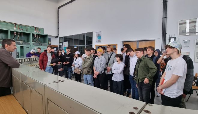 Liceenii constănțeni de la ”Dimitrie Leonida” au participat la prima ediție a EnergyFEST - x-dimitrie-leonida1-1678803384.jpg