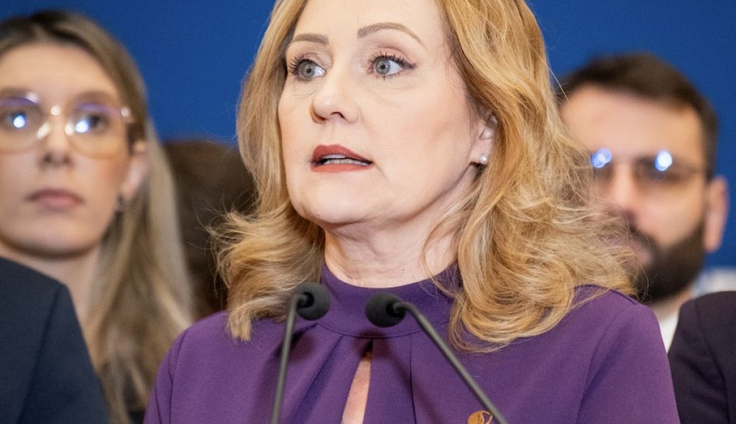 Elena Lasconi: „Statul român ne datorează răspunsuri privind anularea alegerilor prezidenţiale”