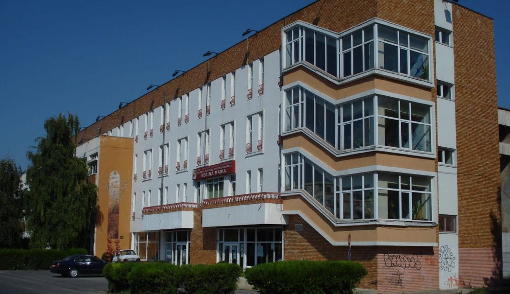 Eveniment cultural în memoria artiştilor trecuţi în nefiinţă - x-expozitie-1721727093.jpg
