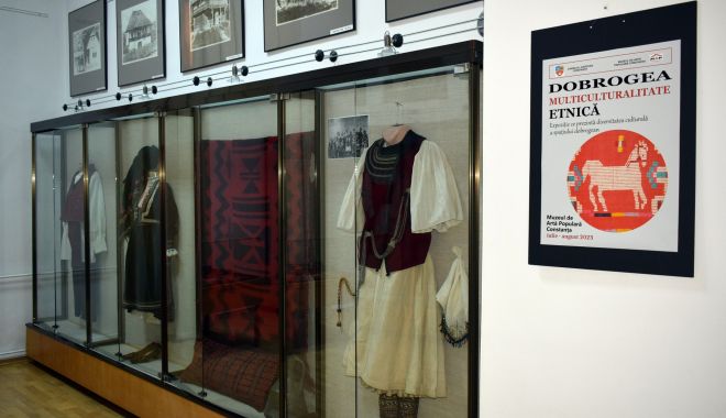 Patrimoniul Muzeului de Artă Populară revalorizat prin expoziția „Dobrogea – multiculturalitate etnică” - x-expozitie-muzeul-de-arta-popul-1688555231.jpg