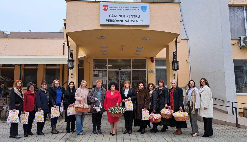 Femeile social-democrate au oferit mărţişoare persoanelor vârstnice din judeţ - x-femei-psd-1740912312.jpg