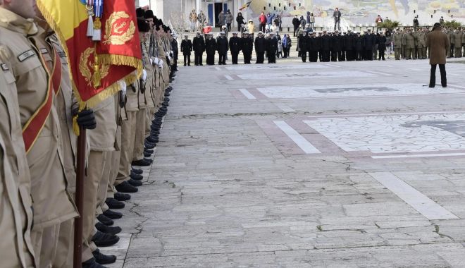 Festivități militare și religioase dedicate Zilei Unirii Principatelor Române, în Piața Republicii din Mangalia