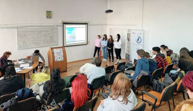 Oportunitate unică în carieră pentru elevii Liceului 