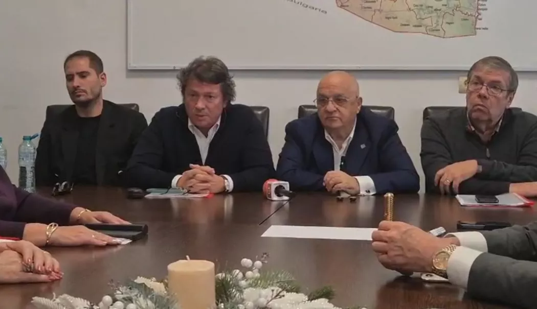 Felix Stroe a demisionat de la conducerea PSD Constanța și l-a desemnat succesor pe Daniel Georgescu - x-fond-stroe-si-georgescu-1765549158.webp
