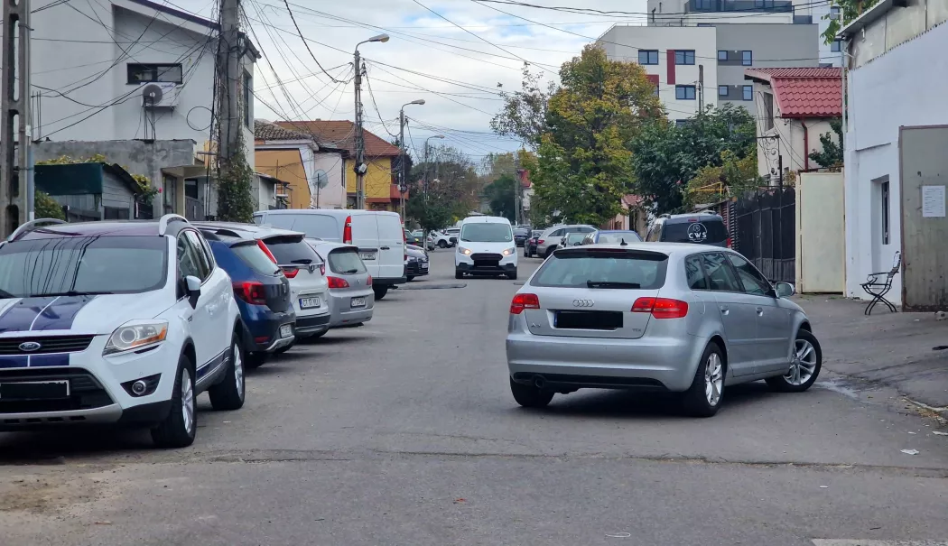 Foto - Promisiuni blocate, tarife majorate! USR pune „tunurile” pe Vergil Chițac, în privința parcărilor
