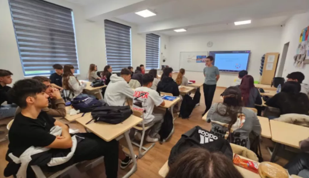 Dialog deschis cu elevii din Topraisar despre prevenția infecției cu HPV - x-hpv-1773148146.webp
