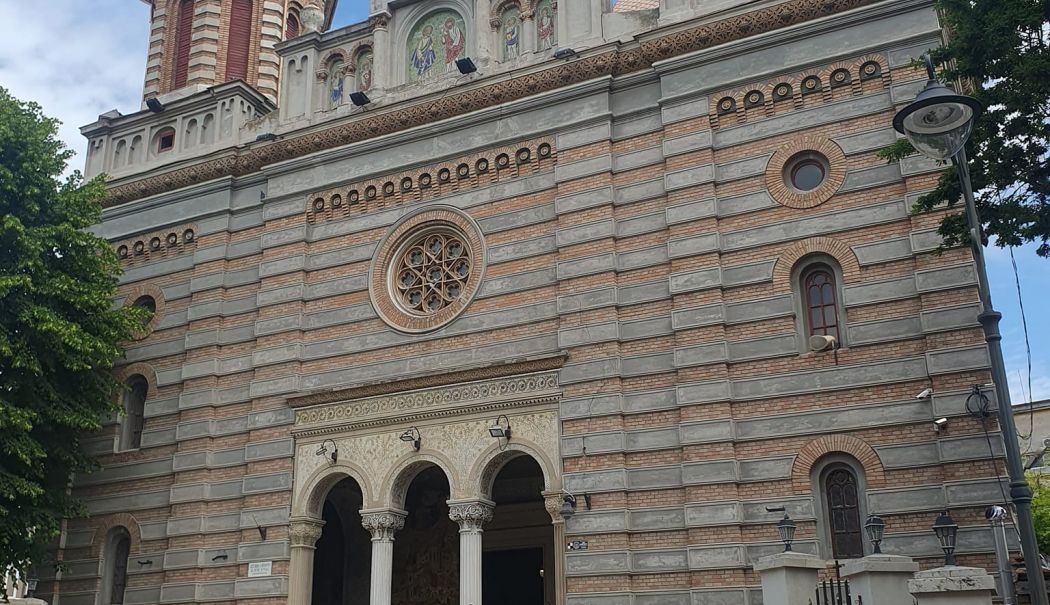Arhiepiscopia Tomisului se pregătește de hramul Catedralei „Sfinții Apostoli Petru și Pavel”