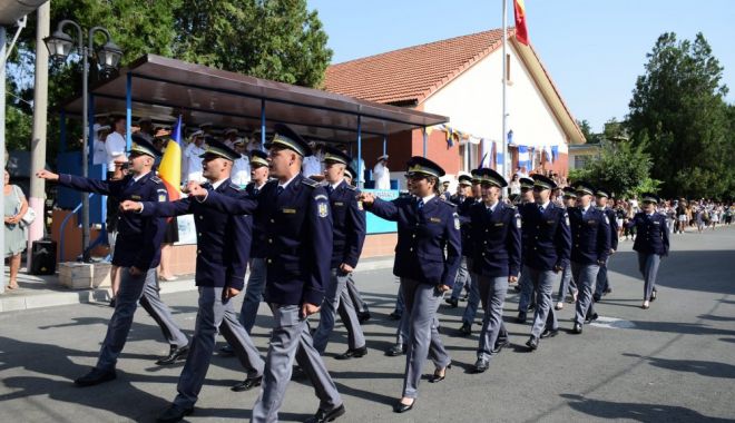 Începe şcoala! Colegiul Național Militar „Alexandru Ioan Cuza” îşi deschide larg porţile