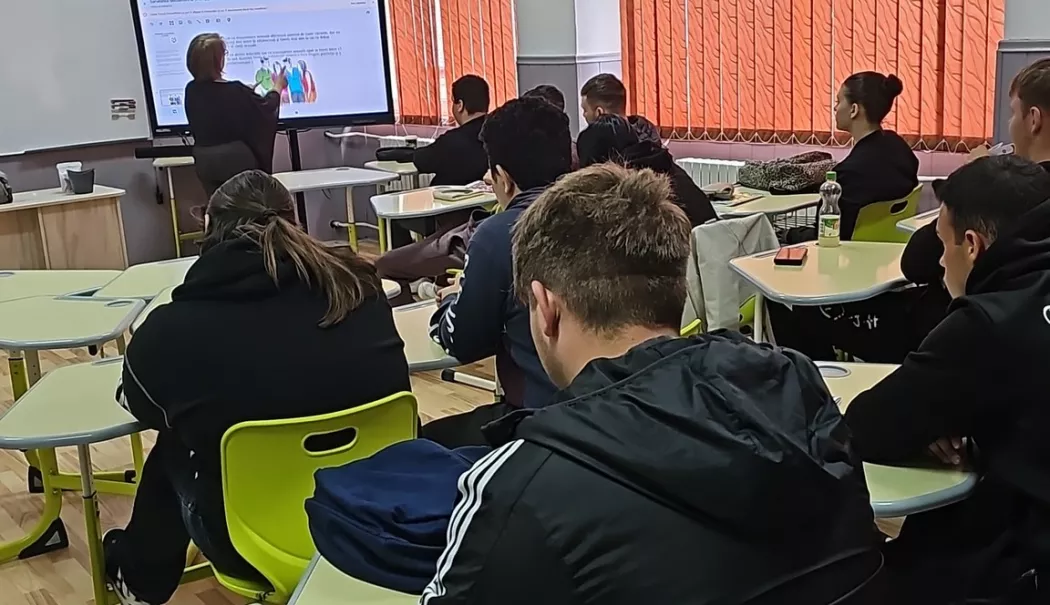 Campanie anti-HPV în liceu. Lecții esențiale despre sănătate pentru adolescenți - x-informare-1777980482.webp