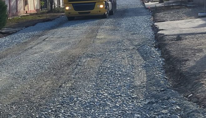 Drumuri comunale din Mihail Kogălniceanu, asfaltate prin Programul  „Anghel Saligny” - x-kogalniceanu-1700170096.jpg