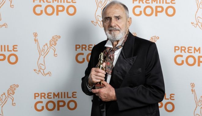 Actorul Virgil Andriescu lansează cartea „Întâmplări adevărate cu sau fără chițibușuri”