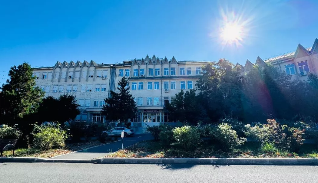 Spitalul Orășenesc Cernavodă va avea medic chirurg - x-medic-1773231438.webp
