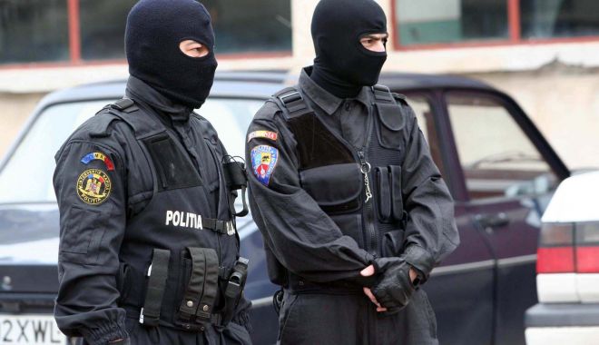 Milioane decontate în mod ilegal, la Mereni. Trei persoane puse sub control judiciar