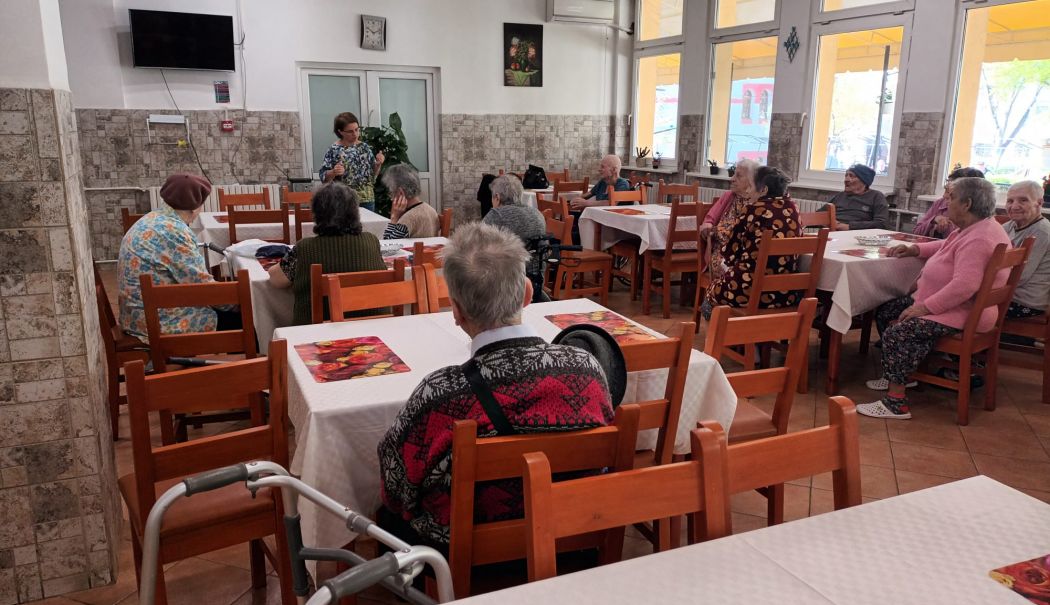 Bătrânii, informaţi despre beneficiile mișcării și importanța unui stil de viață activ - x-miscare-1712834269.jpeg