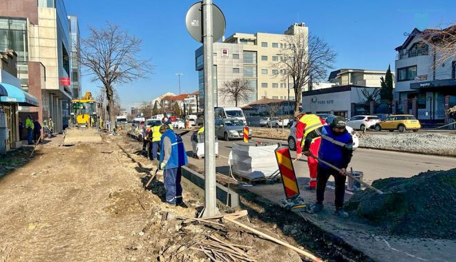 Lucrările de modernizare a infrastructurii pietonale continuă în alte zone din oraş