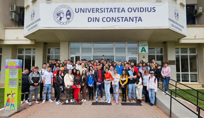 Mii de liceeni s-au arătat interesați de oferta pentru admiterea la Universitatea 