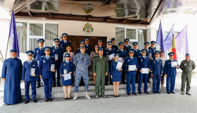 Militari de la Baza Aeriană Mihail Kogălniceanu, premiați la concursul „Omul Anului 2022 în Forțele Aeriene”