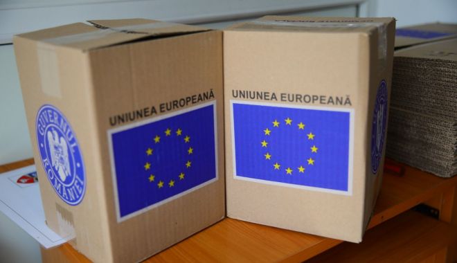 Începe distribuirea pachetelor cu alimente pentru persoanele nevoiaşe