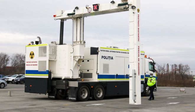 CONTROL în Portul Constanța. Polițiștii au verificat cu SCANERUL zeci de containere