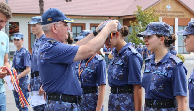 Premianții Colegiului Național Militar ”Al. I. Cuza” în anul școlar 2022-2023 - x-premianti-colegiu-militar-1686831627.jpg