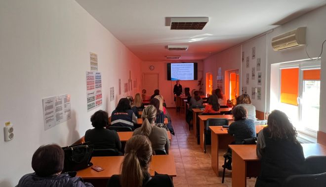 Polițiștii sfătuiesc împotriva violenței domestice: „Bătaia nu e ruptă din rai”