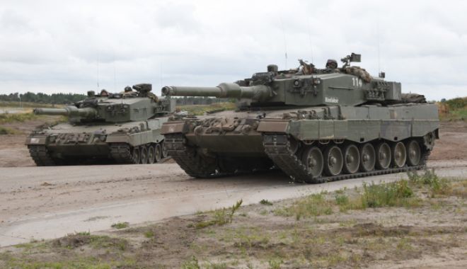 Primele tancuri au ajuns la Centrul de reparații din Polonia - x-primele-tancuri-1690102070.jpg