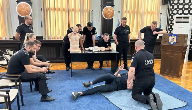 Polițiștii locali constănțeni, învăţaţi cum să acorde primul ajutor - x-primul-ajutor-2-1688041610.jpeg