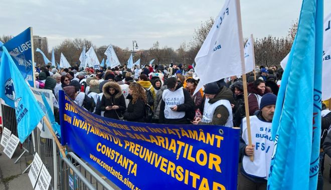 Angajaţii din Educaţie continuă să iasă în stradă, în timp ce Guvernul îi tratează cu dispreț - x-proteste-cadre-didactice-1679396503.jpg