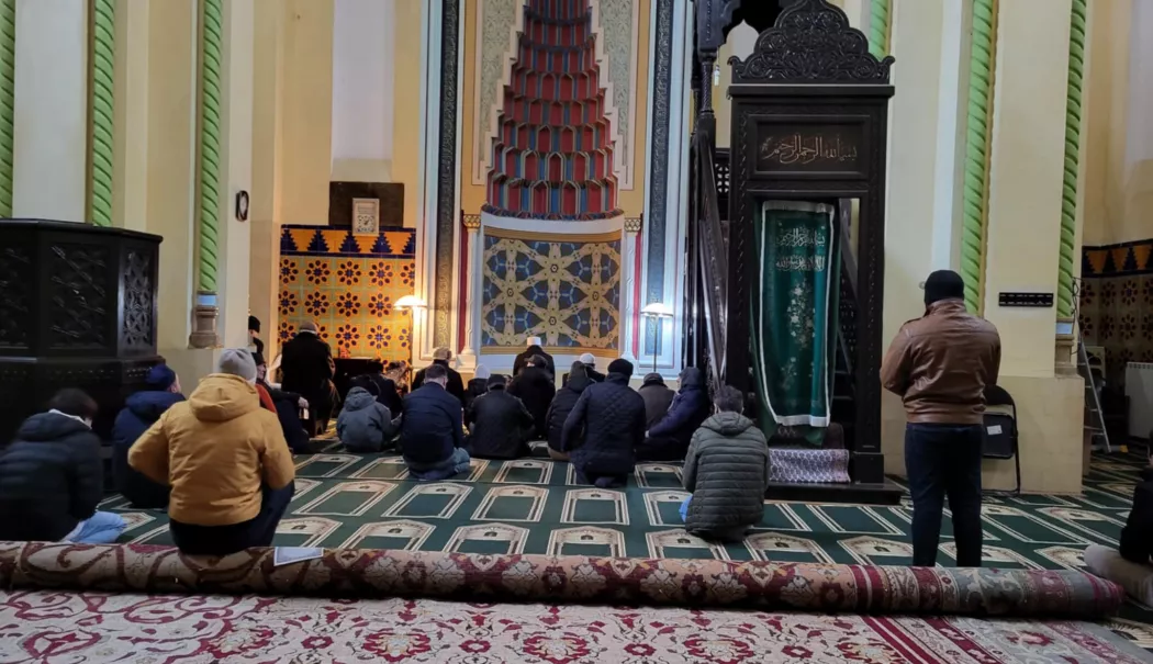 Musulmanii din România au intrat în Postul Ramazanului - x-ramazan-1771497838.webp